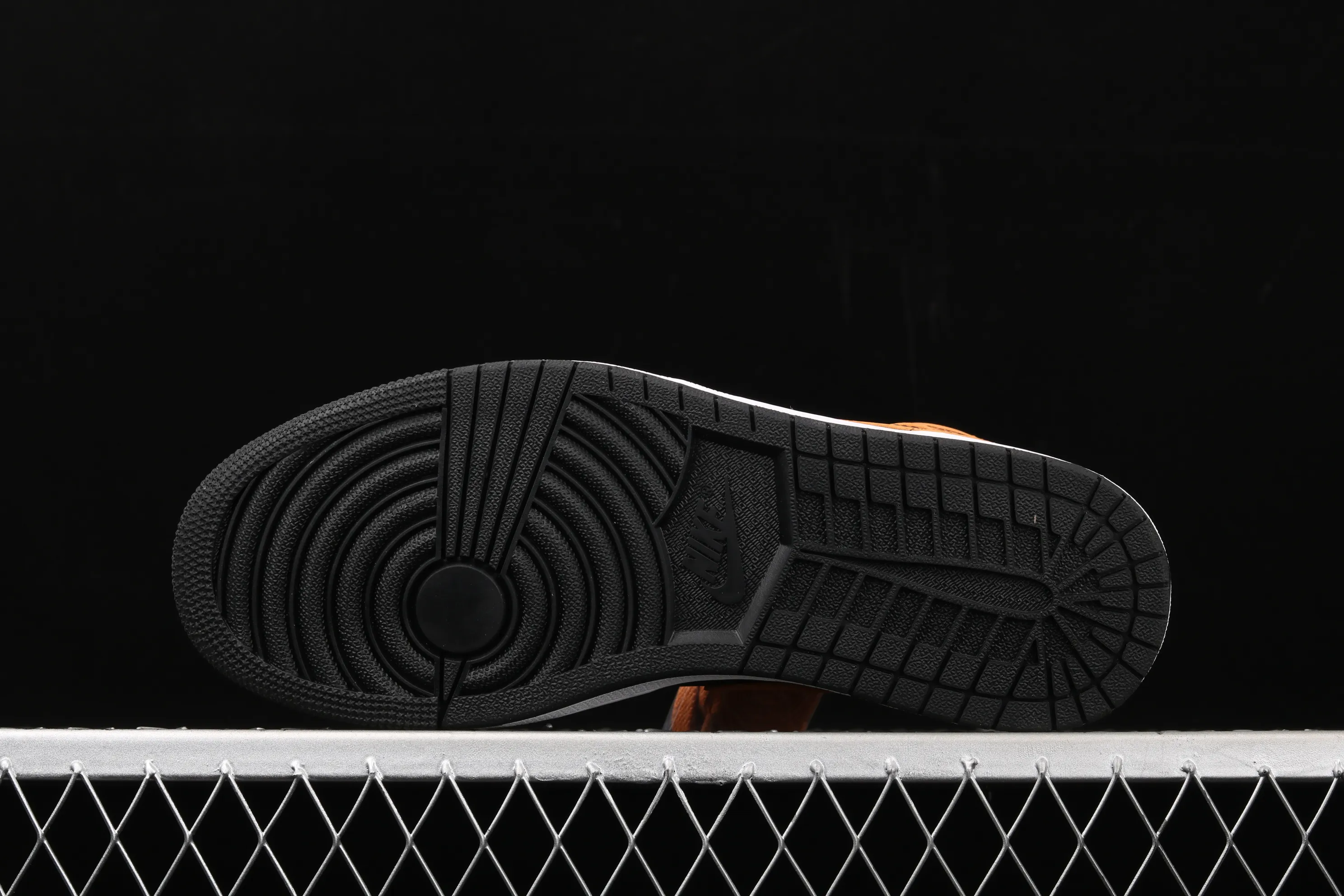 All categories Air Jordan Jordan series basketball shoes Air Jordan 1 Mid Air Jordan 1 Mid AJ1 Joe 1 wheat color China basketball shoes DB5453-700